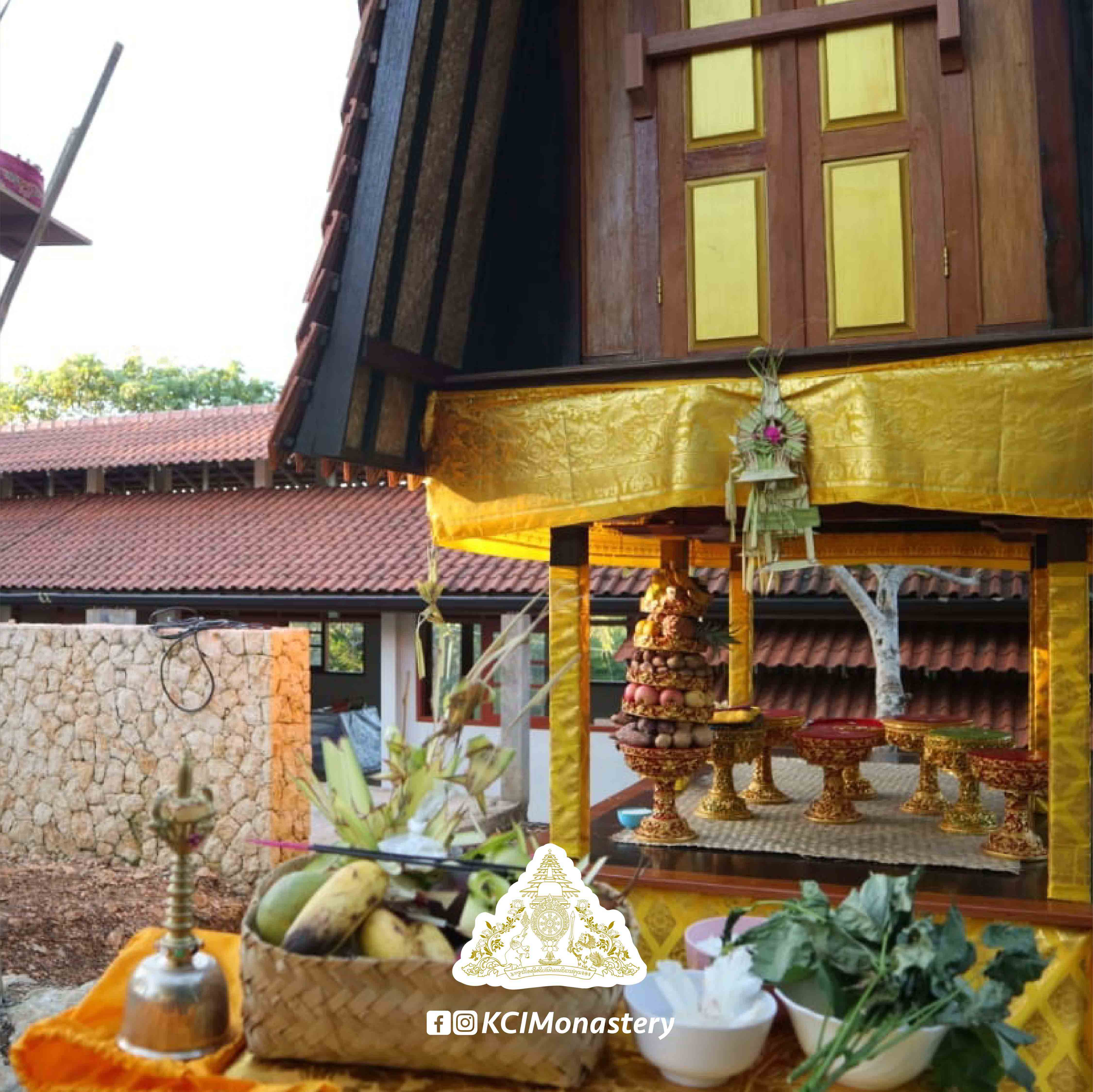 Mengundang Dewi Sri untuk tinggal dan Memberkahi Biara